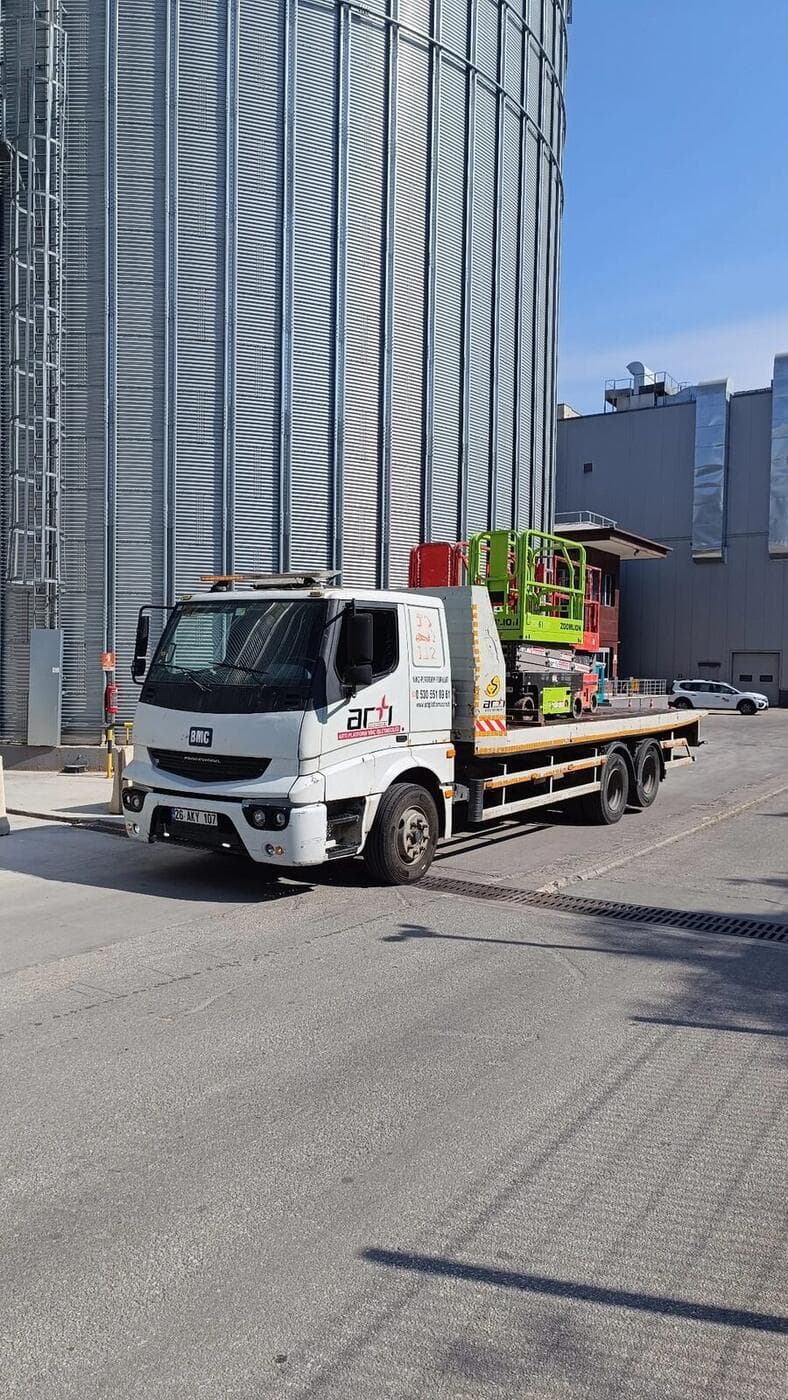 Kırsal sahada platform ile bakım çalışması